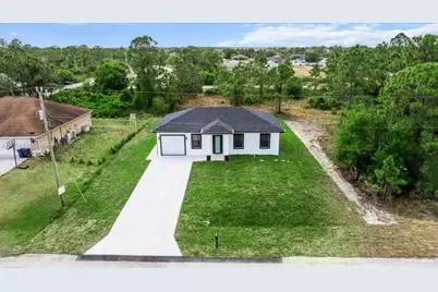 1262 Bowles Ave, Lehigh Acres, FL 33913 - Photo 8