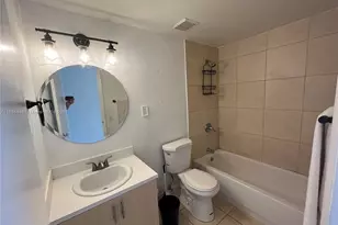 1185 Marseille Dr, Miami Beach, FL 33141 - Photo 6