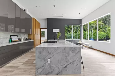 19914 NE 19th Ct, Miami, FL 33179 - Photo 12