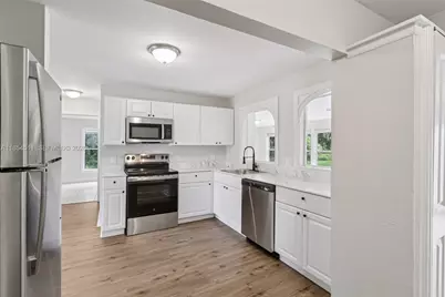 11382 N 59th St N, West Palm Beach, FL 33411 - Photo 6