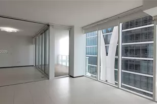 1040 Biscayne Blvd, Miami, FL 33132 - Photo 16