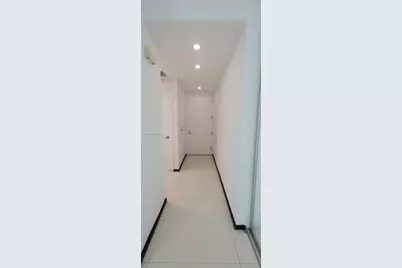 1040 Biscayne Blvd #3508, Miami, FL 33132 - Photo 38