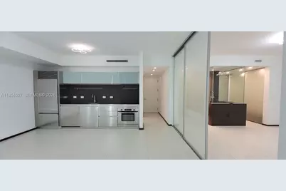 1040 Biscayne Blvd #3508, Miami, FL 33132 - Photo 14