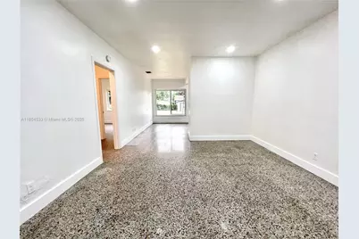 11020 NE 10th Ave, Biscayne Park, FL 33161 - Photo 14