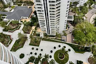 21050 Point Pl, Aventura, FL 33180 - Photo 28