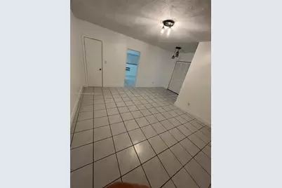 7155 Rue Notre Dame #4, Miami Beach, FL 33141 - Photo 4