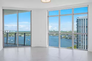 17301 Biscayne Blvd, North Miami Beach, FL 33160 - Photo 10