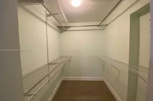 1350 NE 30th St, Oakland Park, FL 33334 - Photo 16