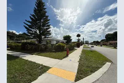 3025 NW 11th St, Fort Lauderdale, FL 33311 - Photo 12