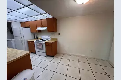 11604 SW 124th Ct #1, Miami, FL 33186 - Photo 6