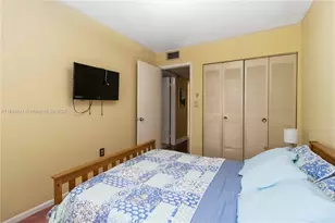 765 W 80th St, Hialeah, FL 33014 - Photo 20