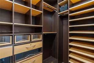 17875 Collins Ave, Sunny Isles Beach, FL 33160 - Photo 26