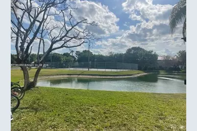 12950 Vista Isles Dr #411, Sunrise, FL 33325 - Photo 1