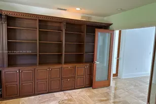 10600 SW 69th Ave, Pinecrest, FL 33156 - Photo 12