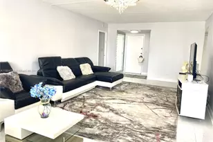 251 174th St, Sunny Isles Beach, FL 33160 - Photo 4