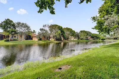 5724 NW 120th Ave, Coral Springs, FL 33076 - Photo 14