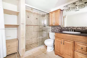 2801 NE 183rd St, Aventura, FL 33160 - Photo 6