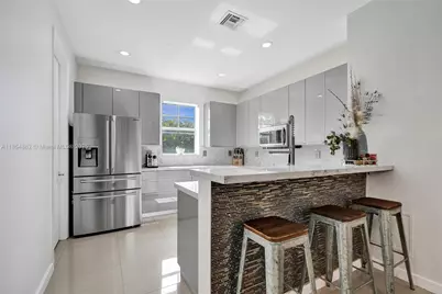 1033 NE 17th Way #1904, Fort Lauderdale, FL 33304 - Photo 8