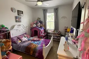 2450 SE 14th Ct, Homestead, FL 33035 - Photo 6