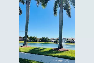 22913 SW 99th Ave, Cutler Bay, FL 33190 - Photo 8