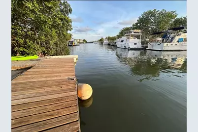 350 Hazel St, Key Largo, FL 33037 - Photo 1
