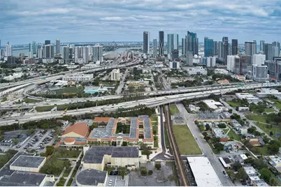 1157 NW 7th Ct, Miami, FL 33136 - Photo 4