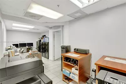 12900 NW 38th Ave, Opa-Locka, FL 33054 - Photo 18