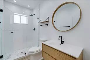 169 NE 48th St, Miami, FL 33137 - Photo 18
