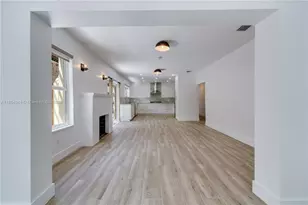 169 NE 48th St, Miami, FL 33137 - Photo 24