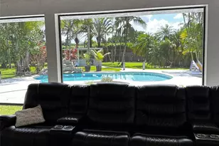 21701 SW 187th Ave, Miami, FL 33170 - Photo 12