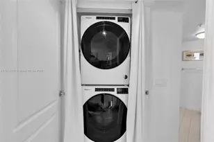 1800 Sunset Harbour Dr, Miami Beach, FL 33139 - Photo 26