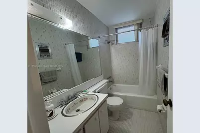7800 Carlyle Ave. #6C, Miami Beach, FL 33141 - Photo 24
