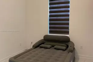 425 Majors Ave S, Lehigh Acres, FL 33974 - Photo 10