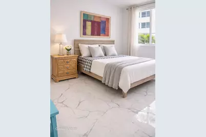 5005 Collins Ave #822, Miami Beach, FL 33140 - Photo 6