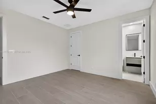 3303 W Stonebrook Cir, Davie, FL 33330 - Photo 50