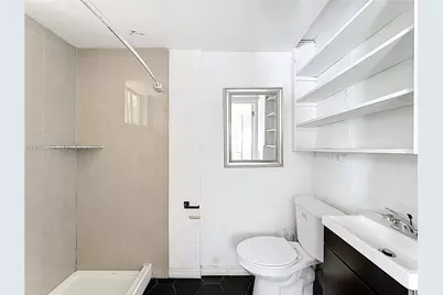 796 NE 85th St, Miami, FL 33138 - Photo 18