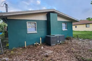 3147 Economy, Fort Myers, FL 33916 - Photo 2