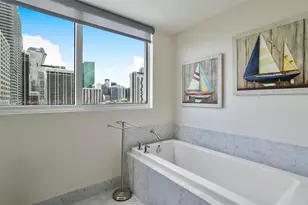 244 Biscayne Blvd, Miami, FL 33132 - Photo 26