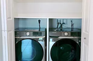 15650 SW 136th St, Miami, FL 33196 - Photo 2