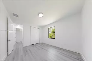 829 Gillian Ave, Lehigh Acres, FL 33974 - Photo 14
