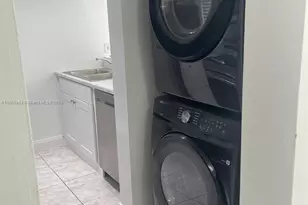 9962 Twin Lakes Dr, Coral Springs, FL 33071 - Photo 14