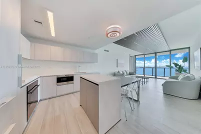 3131 NE 7th Ave #603, Miami, FL 33137 - Photo 2