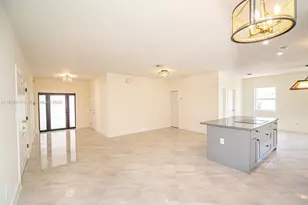 2810 SW 114th Ave, Miami, FL 33165 - Photo 10