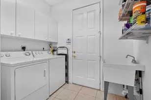 9633 Sandpiper Ln, West Palm Beach, FL 33411 - Photo 18