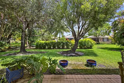 9633 Sandpiper Ln, West Palm Beach, FL 33411 - Photo 40
