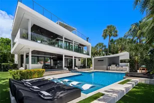 528 Lakeview Ct, Miami Beach, FL 33140 - Photo 36