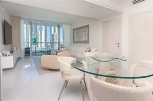 92 SW 3rd St, Miami, FL 33130 - Photo 8