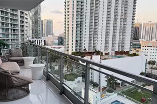 92 SW 3rd St, Miami, FL 33130 - Photo 50