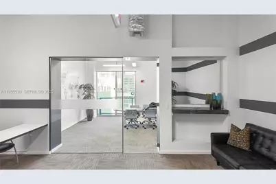 1060 Brickell Ave #4001, Miami, FL 33131 - Photo 20