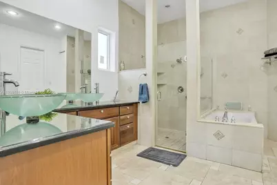 205 N 31st Ave #1, Hollywood, FL 33021 - Photo 14